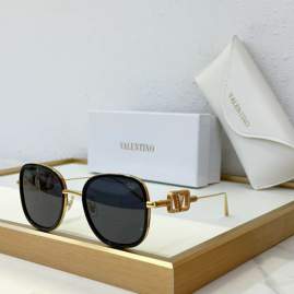 Picture of Valentino Sunglasses _SKUfw75731594fw